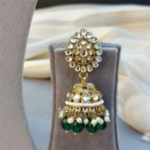 Green Color Bridal Kundan Jewellery Set