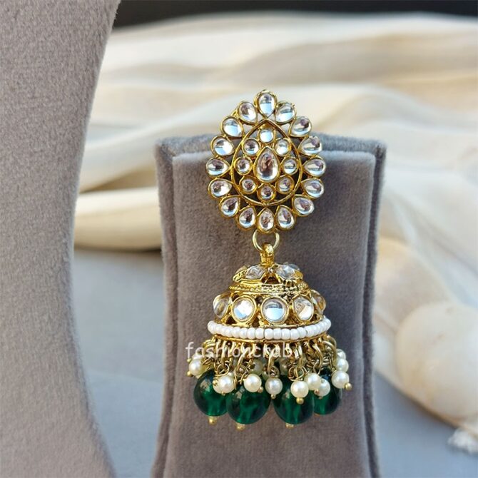 Green Color Bridal Kundan Jewellery Set