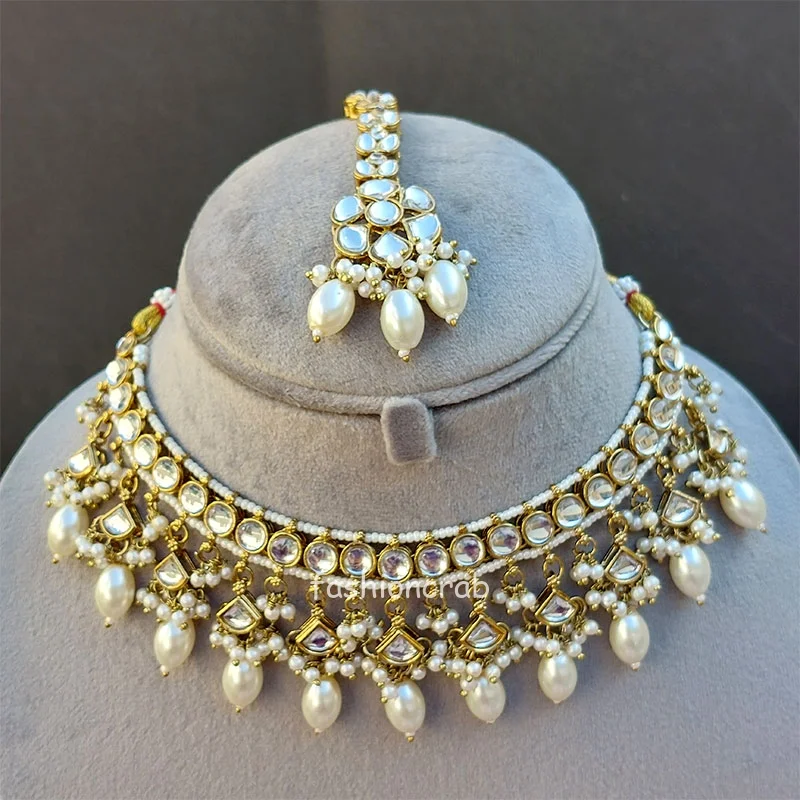 Katrina Kundan Jewellery Set - White