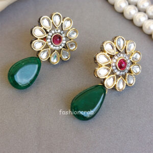 Sonam Emerald Green Necklace Set