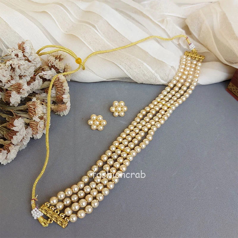 Trisha Pearl Choker Set