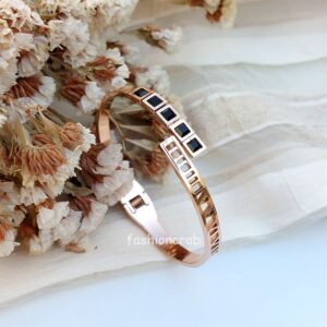 Black Stone Anti-Tarnish Bracelet - Rose Gold