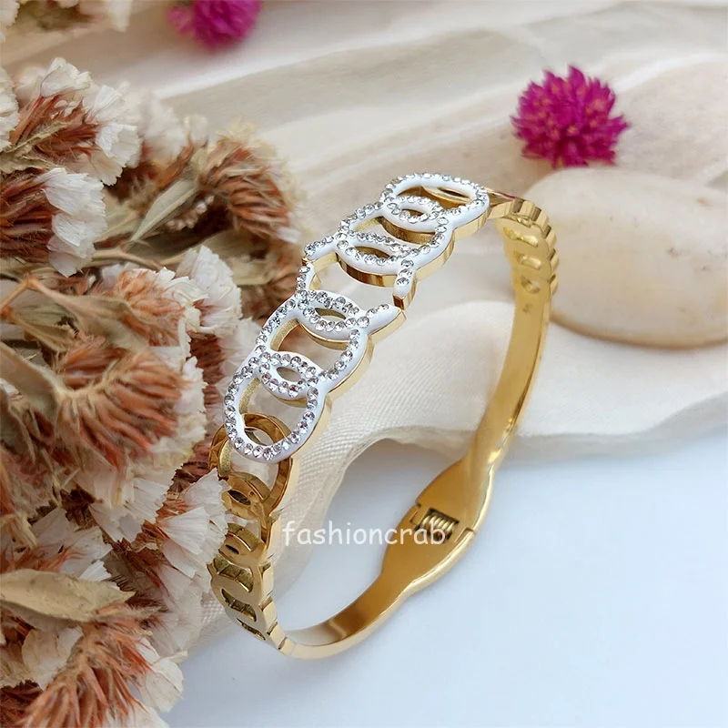 Charlotte Anti Tarnish Bracelet - Golden