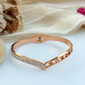 Heartfelt Love Anti Tarnish Bracelet - Rose Gold