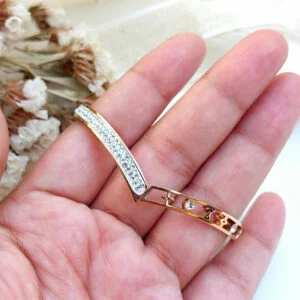 Heartfelt Love Anti Tarnish Bracelet - Rose Gold