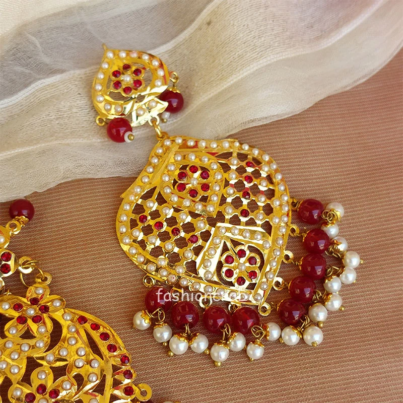 Maroon Color Jadau Jewellery for Wedding