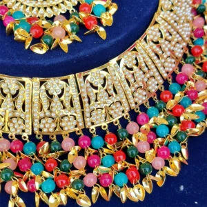 Surveen Jewellery Set - Multicolor
