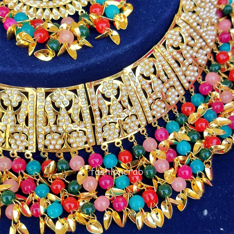Surveen Jewellery Set - Multicolor