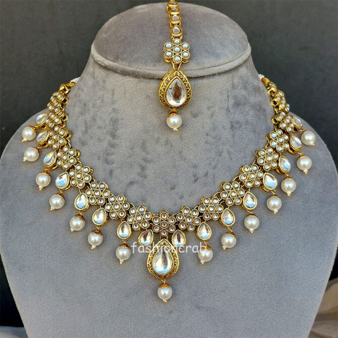 Jhanvi Kundan Jewellery Set for Wedding