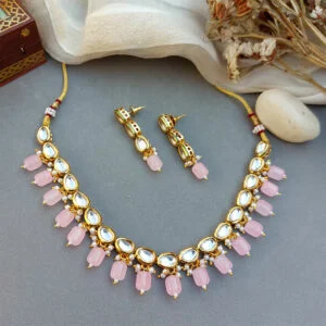 Esha Kundan Jewellery Set - Light Pink