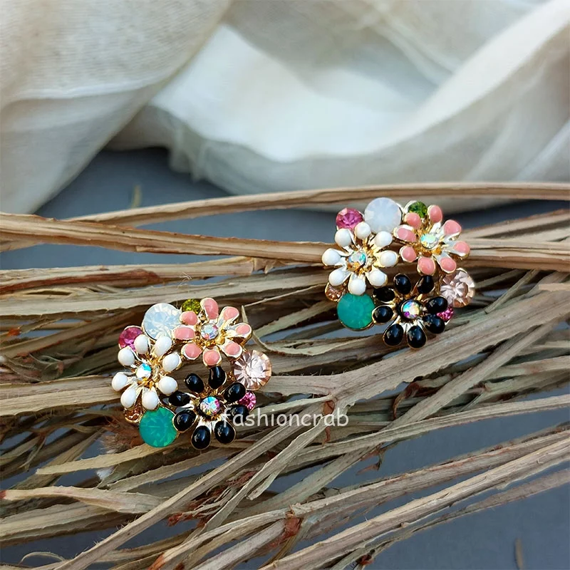 Flower Stud Earrings - Multicolor