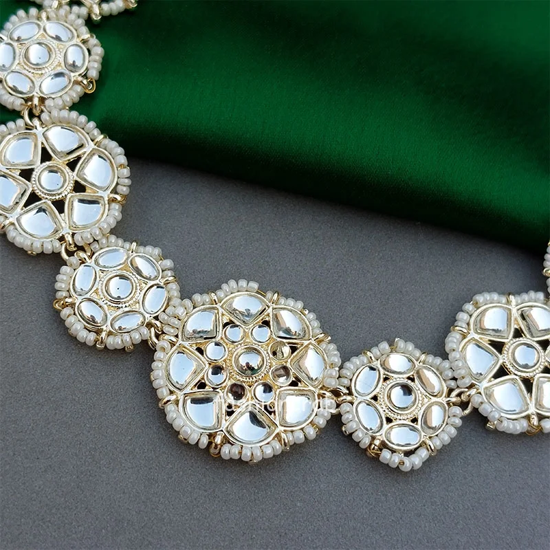 Kajal Kundan Sheeshphool Mathapatti for Wedding