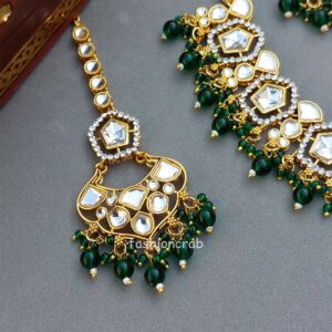 Sameera Kundan Necklace Set - Emerald Green