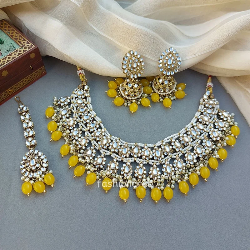 Yellow Color Bridal Kundan Jewellery Set