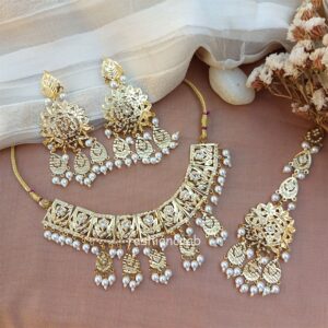 White Color Jadau Jewellery Set