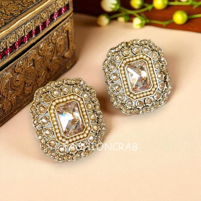 Champagne Color Earrings with Maangtikka Set