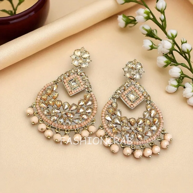 Maang Tikka Set with Earring - Peach