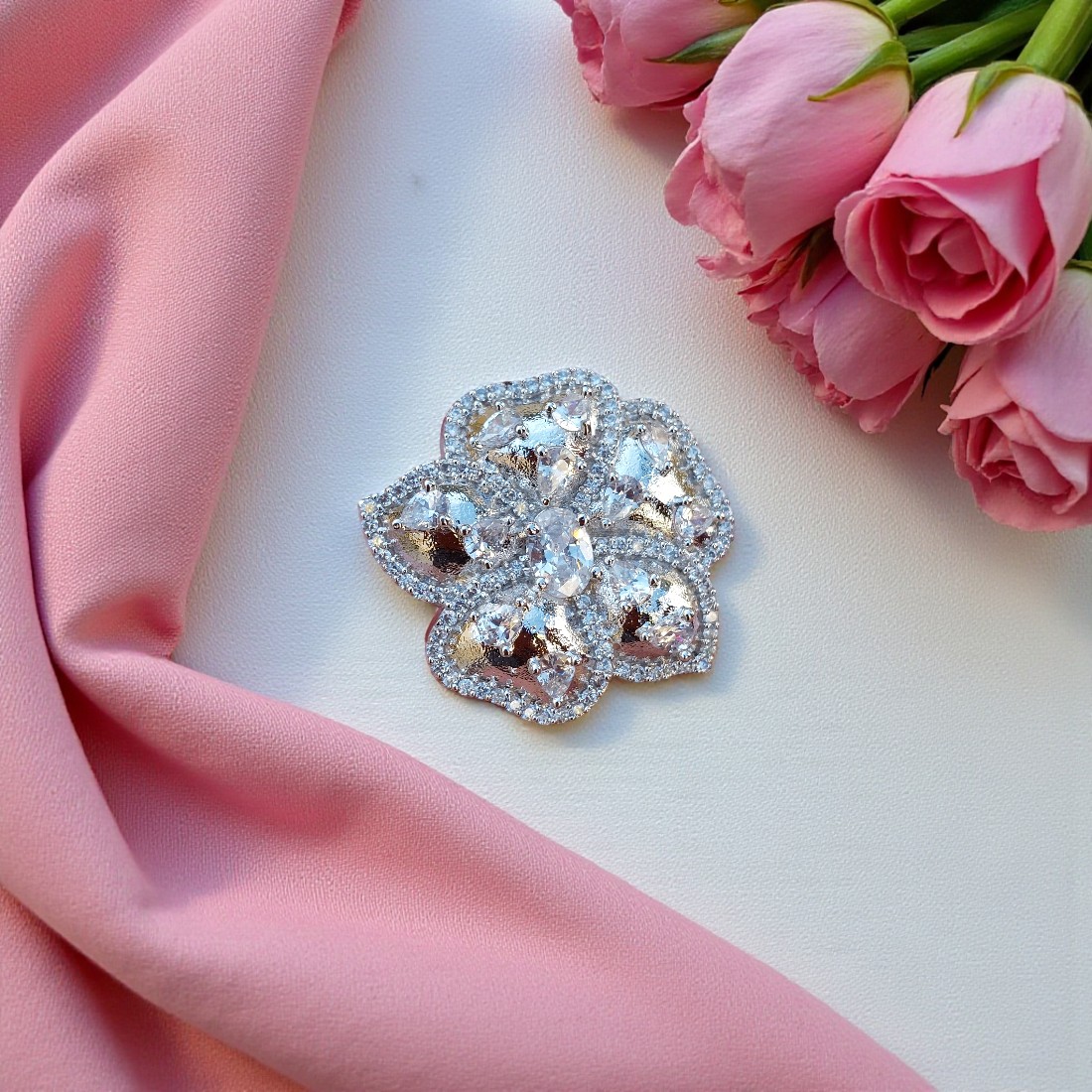 Tanvi Cocktail Ring for Party - Image 4