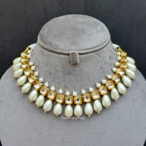 Aalizah Kundan Jewellery Set