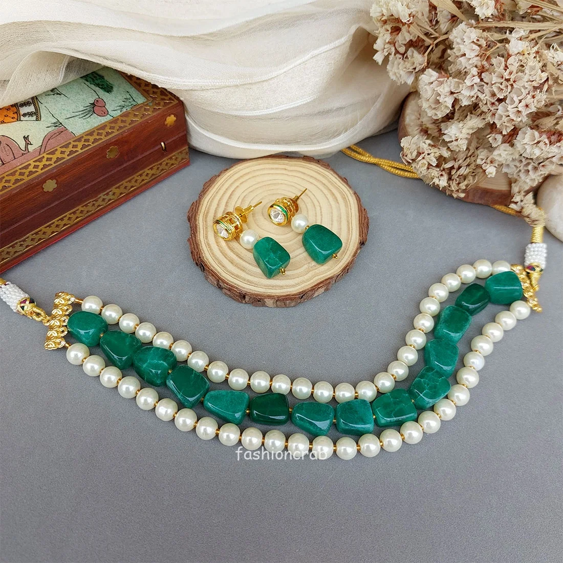 Jennifer Pearl Choker - Green