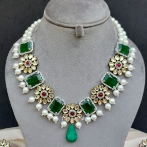Sonam Emerald Green Necklace Set