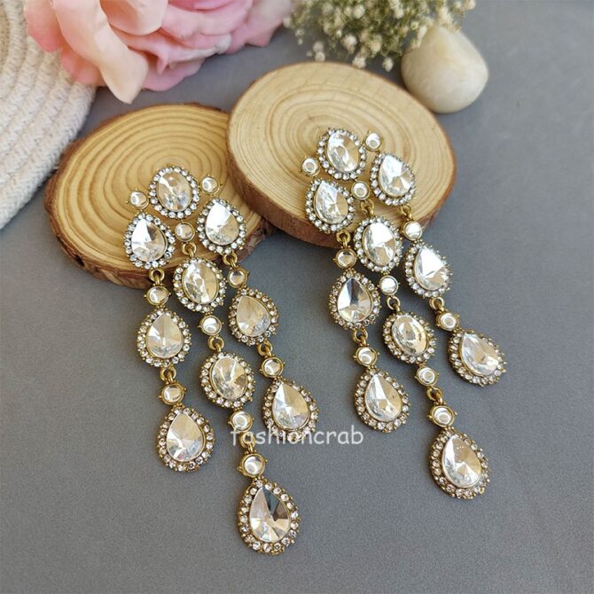 Jennifer Western Earrings – White Jennifer Western Earrings - White