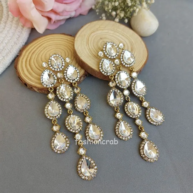 Jennifer Western Earrings – White Jennifer Western Earrings - White