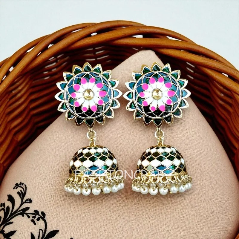 Myra Emerald Green Jhumka Earring