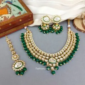 Sakshi Green Kundan Necklace