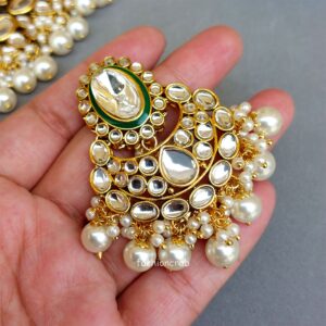 Sakshi White Kundan Necklace