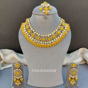 Ahana Pearl Necklace Set - Yellow