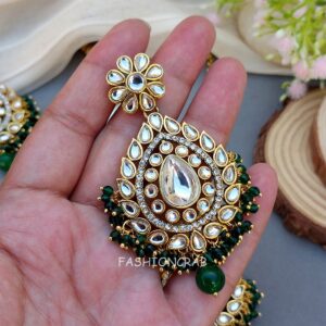 Archie Necklace and Earring Set - Green