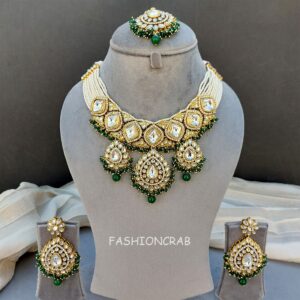 Archie Necklace and Earring Set - Green