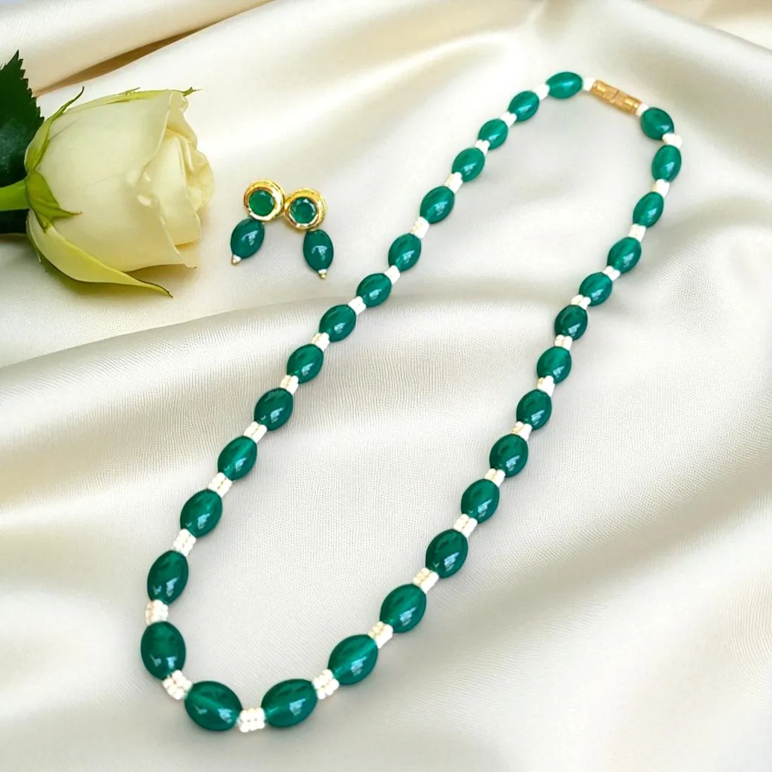Green White Pearl Set with Earrings