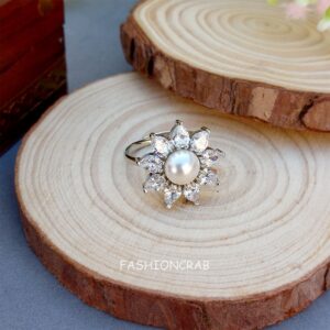 Hazel AD Pearl Ring