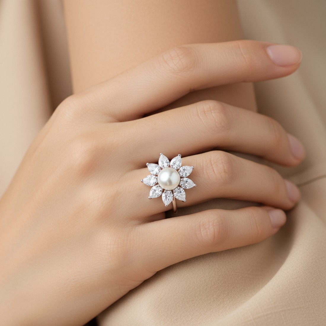 Hazel AD Ring