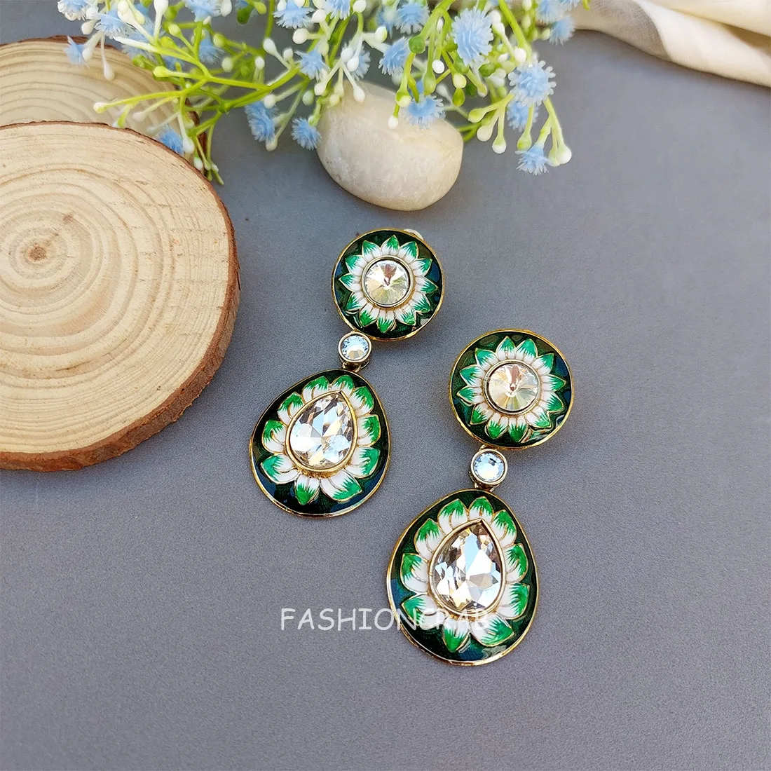 Inaya Kundan Earrings - Green