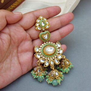 Ishira Kundan Earrings and Maangtikka - Green