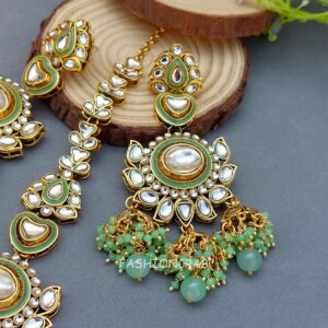 Ishira Kundan Earrings and Maangtikka - Green