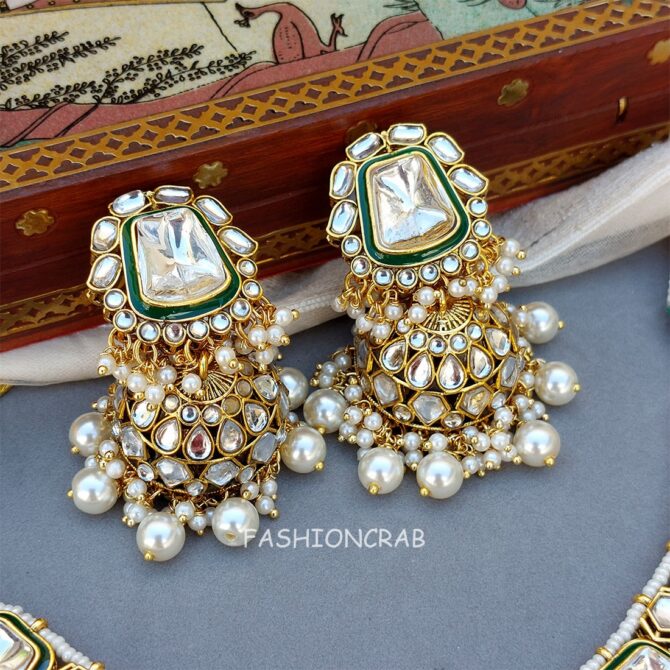 Neesha Traditional Jewellery Set - White