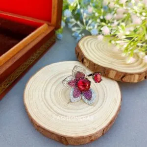 Olivia Big Cocktail Ring