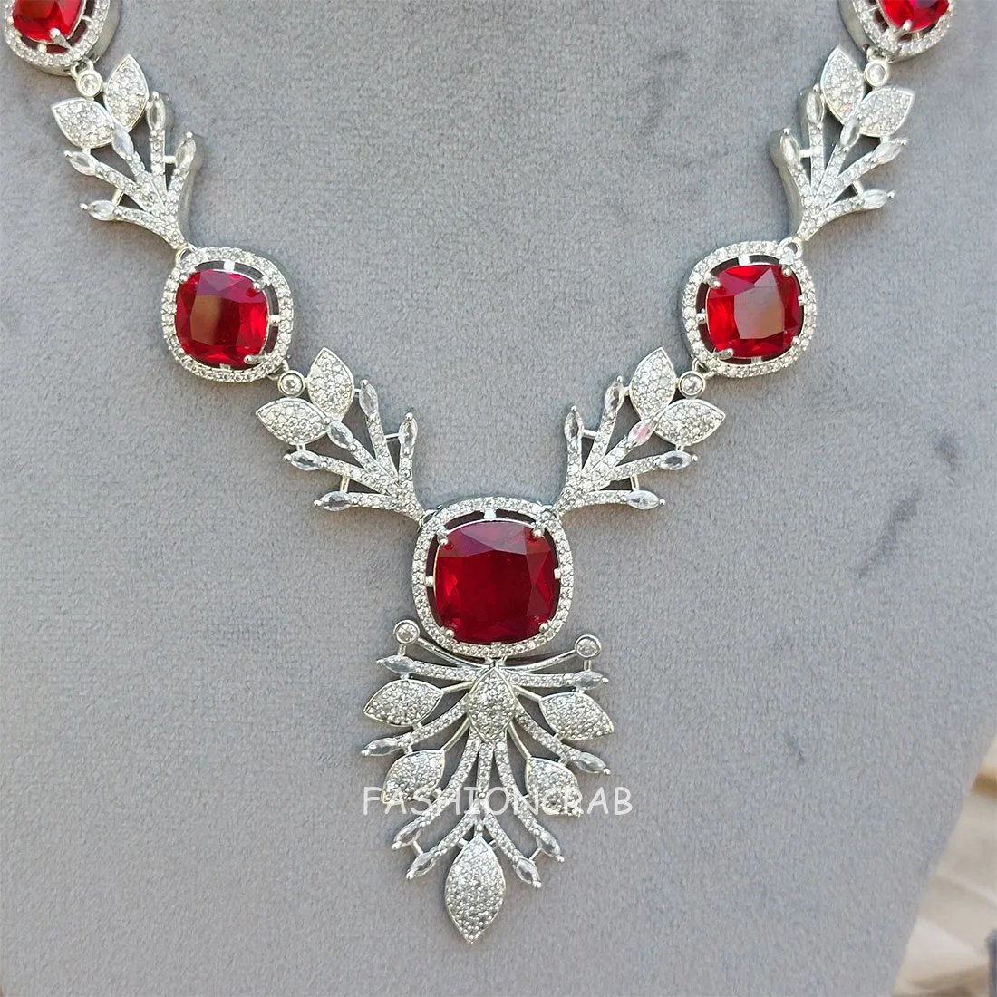 Radhika AD Jewellery Set - Red