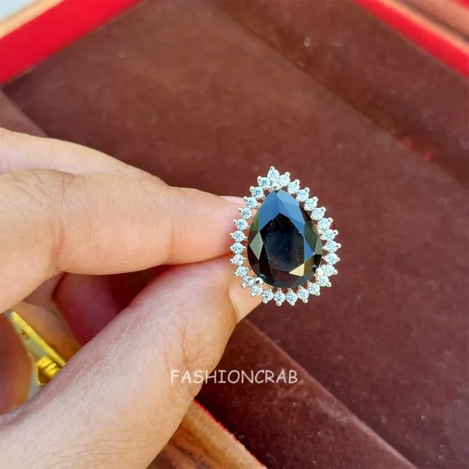 Sana Zirconia Ring - Black
