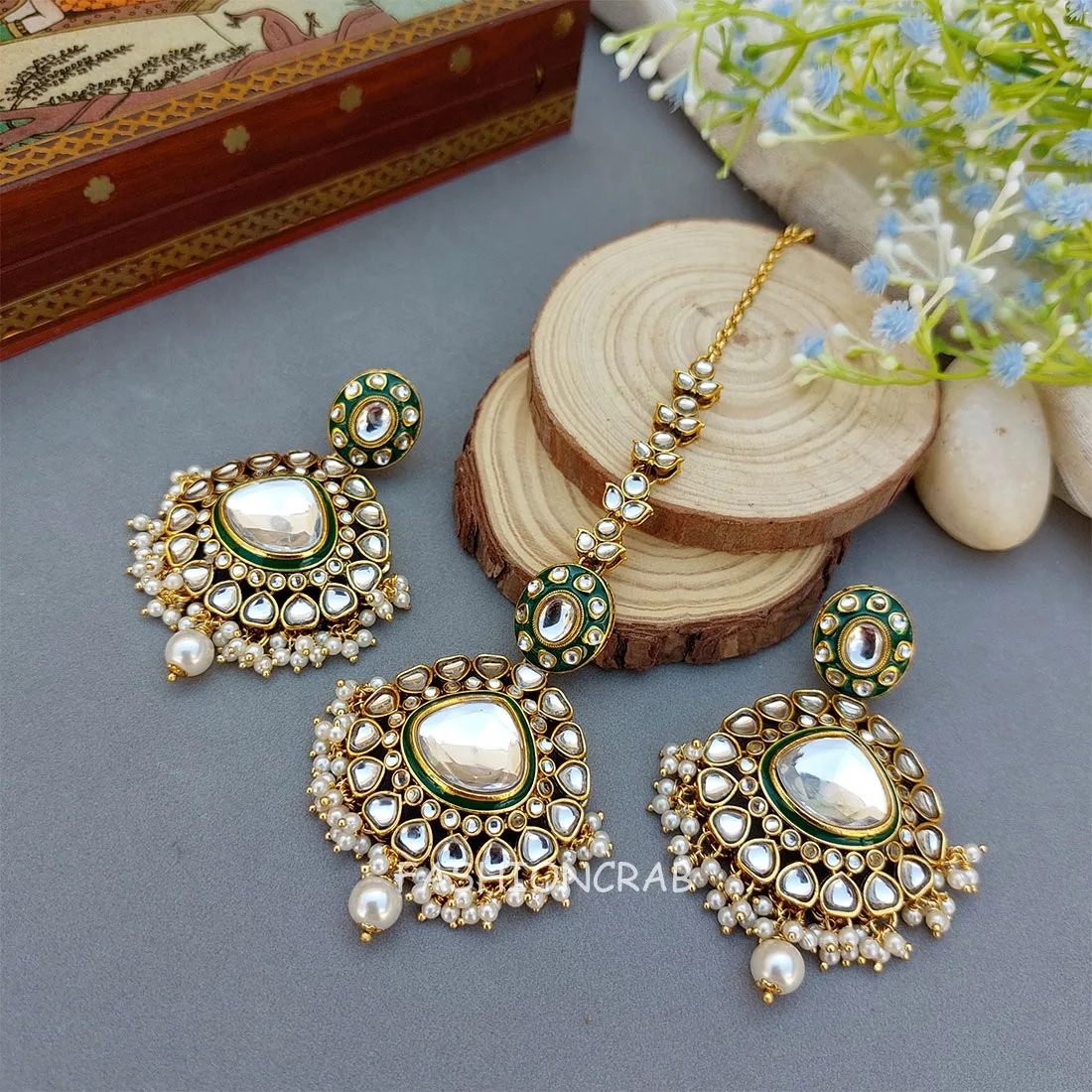 Shehnaz Maangtikka with Earrings - White