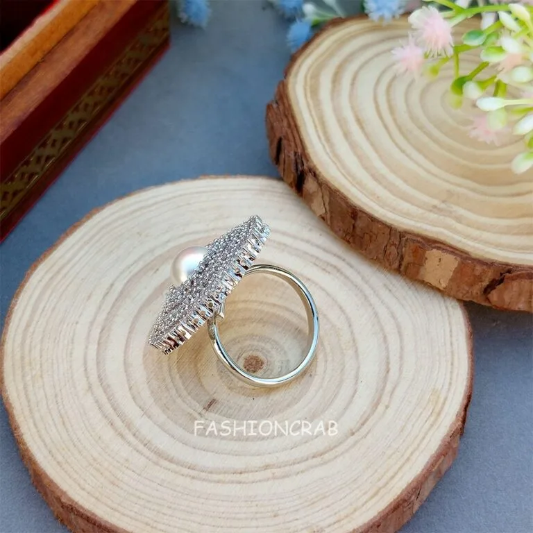 Sophia Round Ring