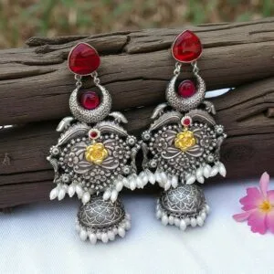 Vismaya-Brass-Earrings-Maroon-04