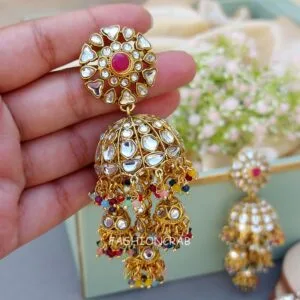 Zoya Earrings and Maangtikka Set - Multicolor