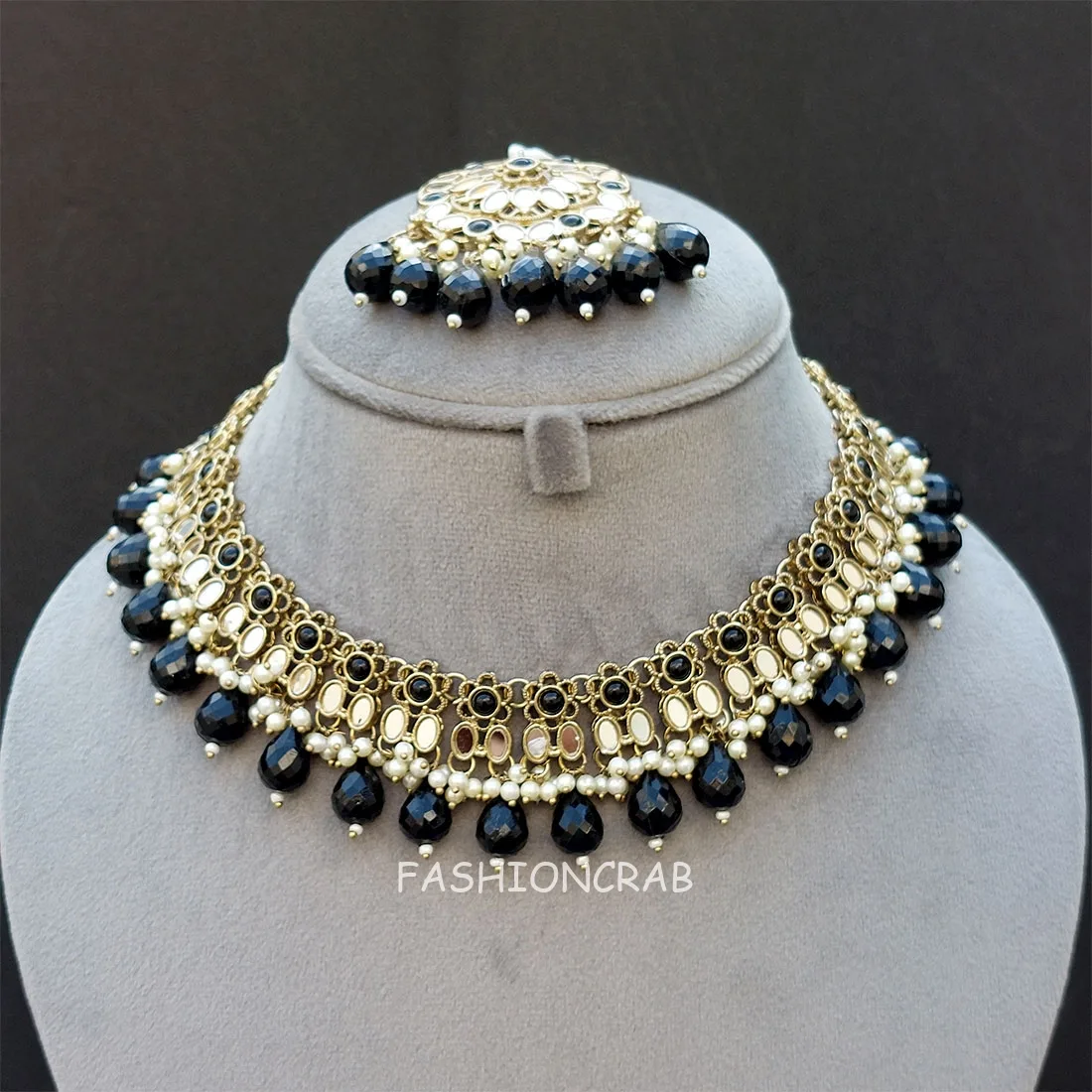 Katyayani Mirror Jewellery Set - Black