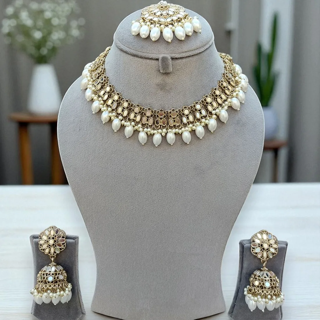 Katyayani Mirror Jewellery Set - White