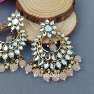 Nysa Chandbali Earring